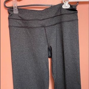 Size Medium Calvin Cline Performance Quick Dry